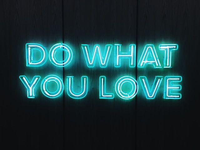 LED 3D Signage That Stops Customers in Their Tracks Day and Night