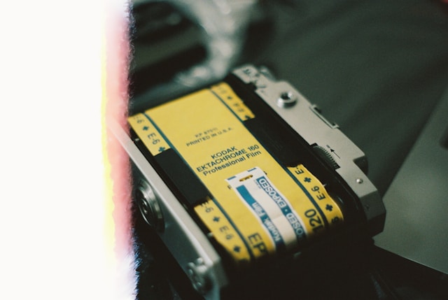 Live Printing Experiences That Keep Your Brand in Guests' Hands Long After the Event